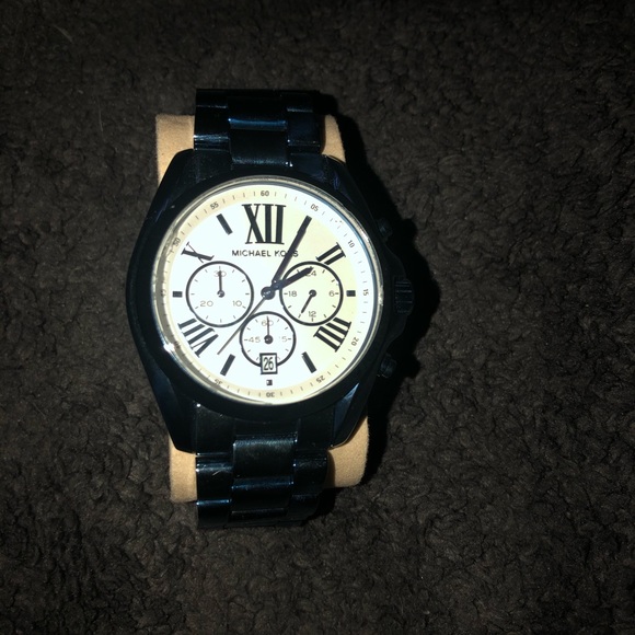 Mk watch - Picture 2 of 6